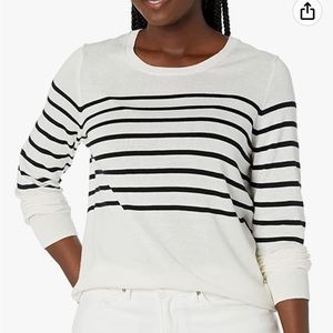 Women’s long sleeve shirt